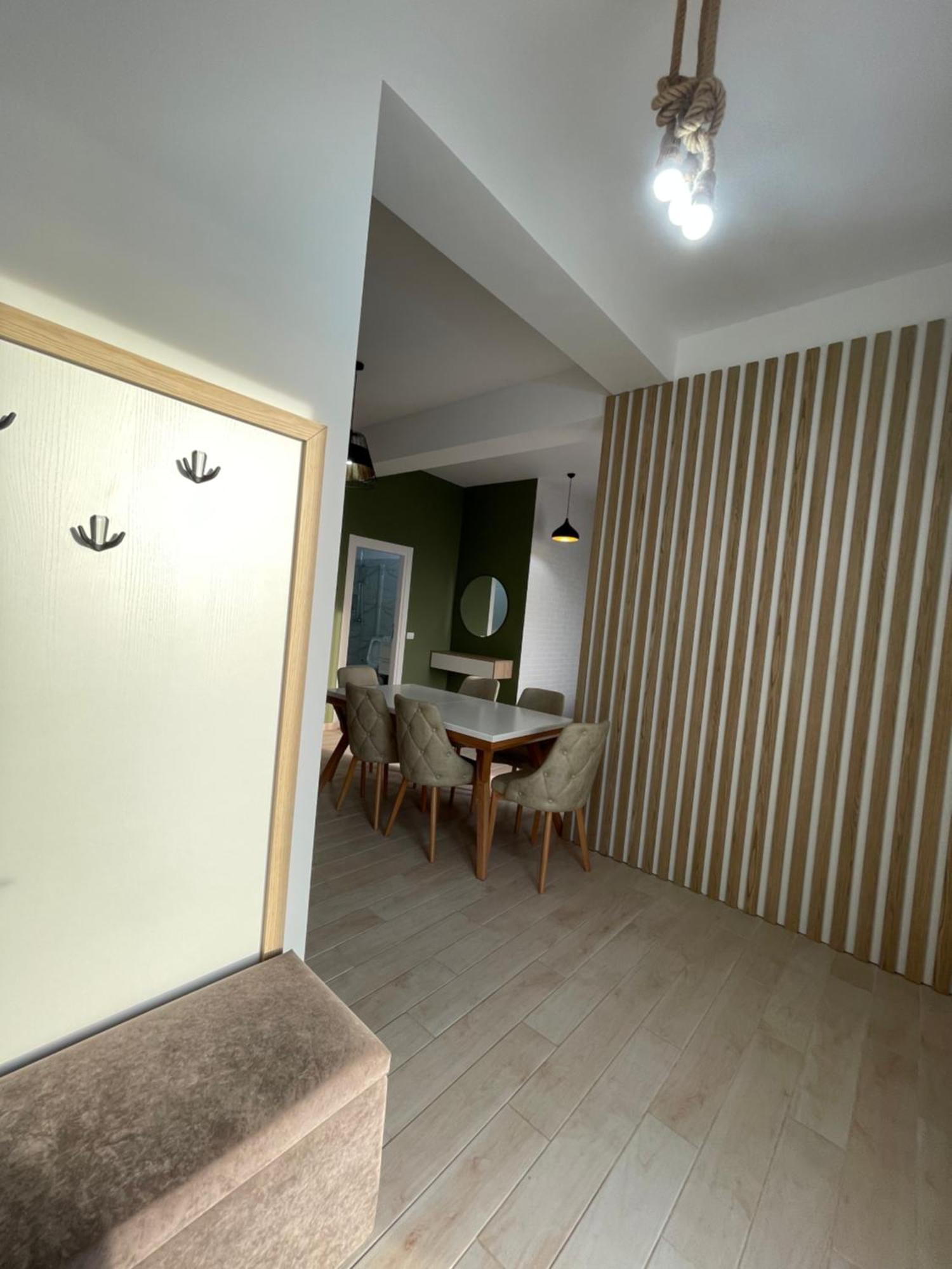 Perla Luxury Apartment - Private Patio & Parking Vlorë Exterior foto