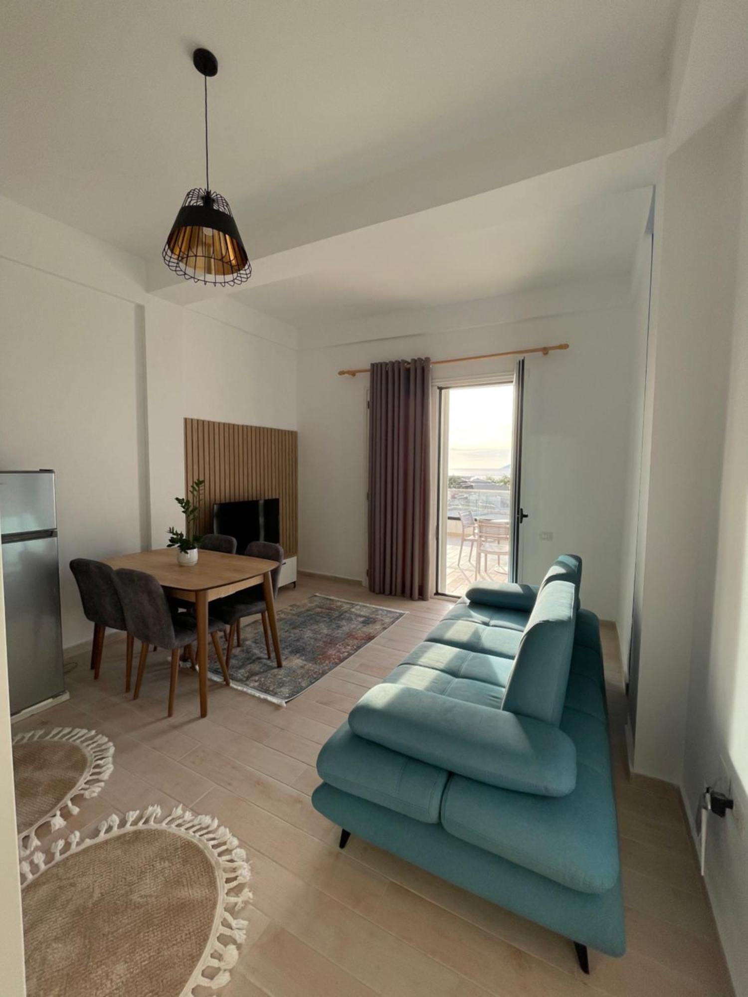 Perla Luxury Apartment - Private Patio & Parking Vlorë Exterior foto